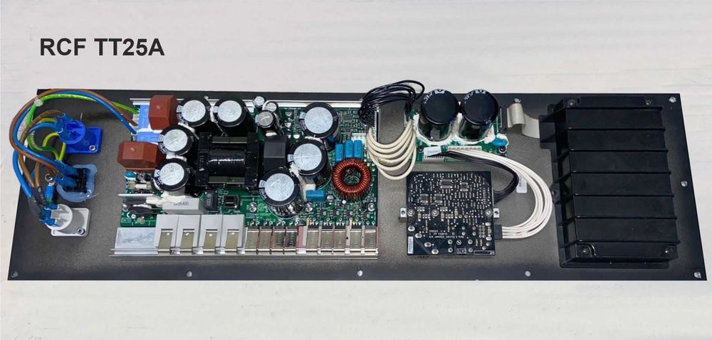 Componente boxe RCF (module amplificare, difuzoare, drivere, incinte)