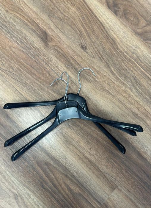 Umerase de bluze zi pantaloni