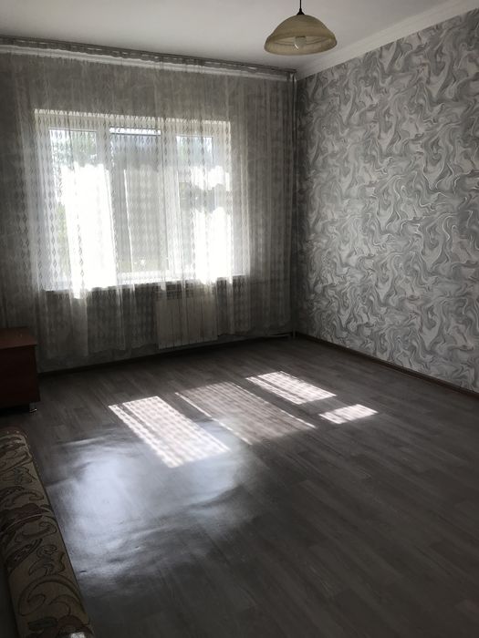 Продается 1 комн квартираа мкр Север