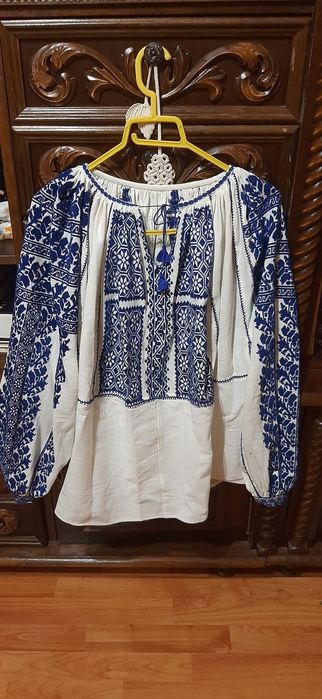 Camasa veche impecabila