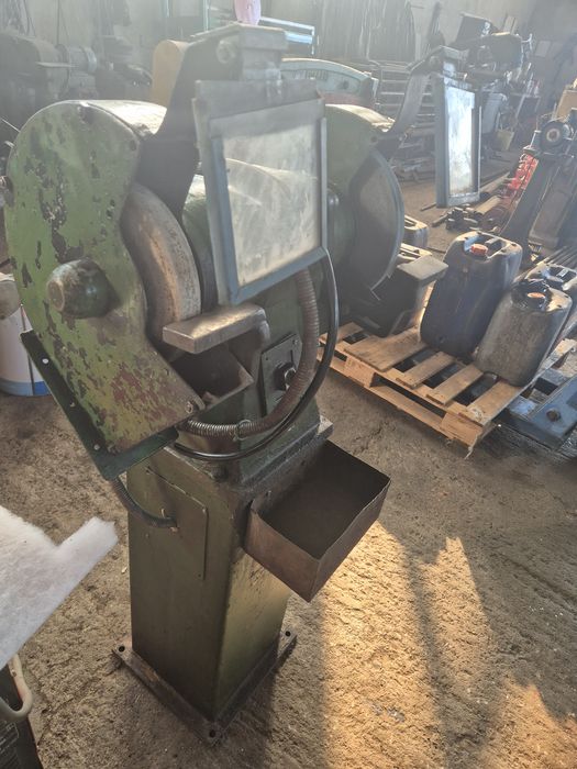 Polizor trifazic pentru pietr pina la 300mm