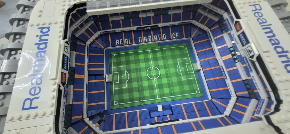 Lego Bernabeu 10299 original