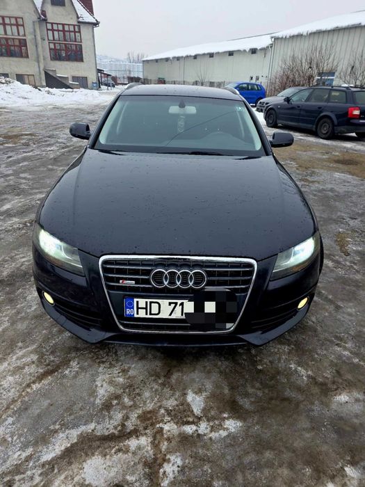 Vând Audi A4 Sline 2011