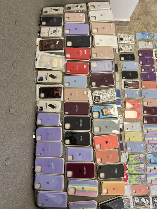 190 калъфа за iPhone (8 – 13 Pro Max) – на едро