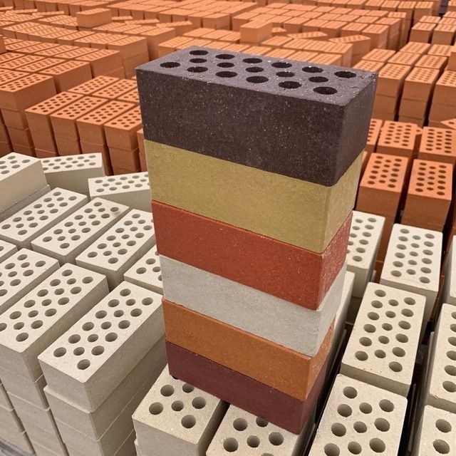 Кирпич разного сорта ..