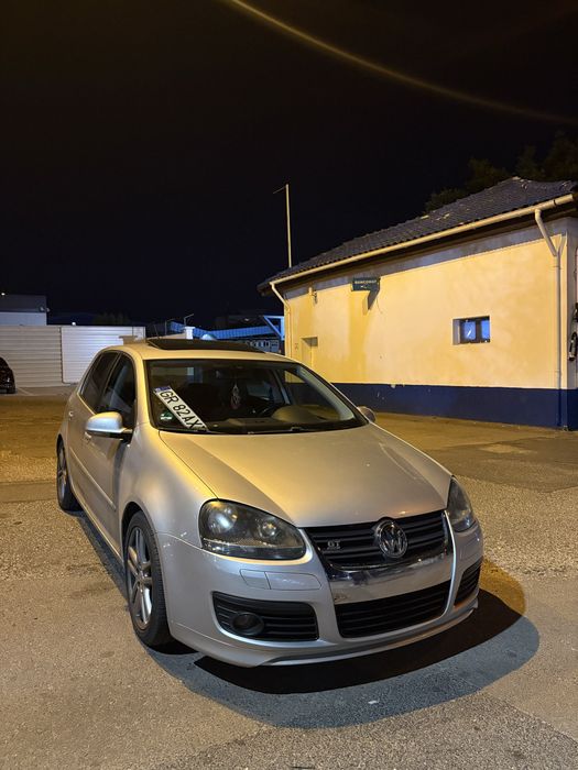 Vand golf 5 gt de fabrică