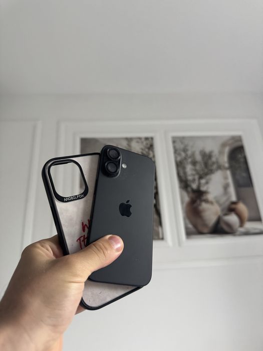 Iphone 16 - 94% viata - IMPECABIL