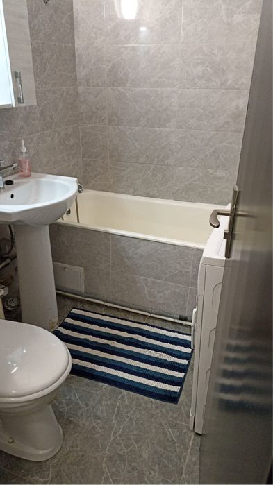 Garsoniera de inchiriat