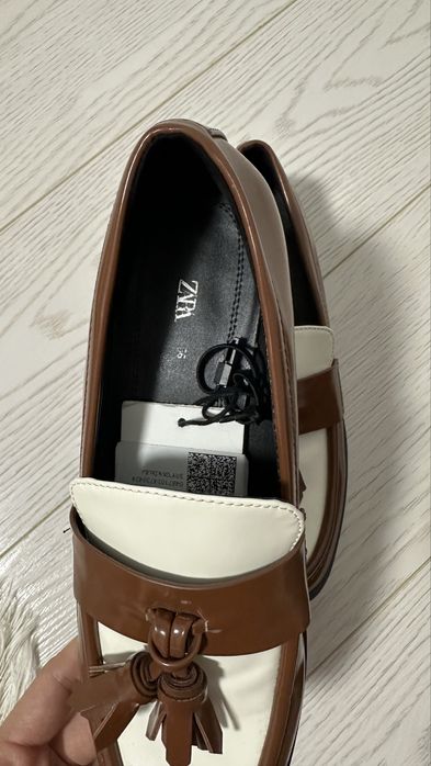 Туфли Zara. Новые. Размер 36.