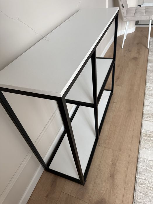 консоль/полка для гостинной