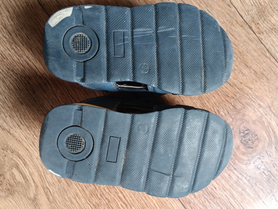 Сандалий для мальчиков 22-23 размер