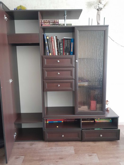 Шкаф угловой и горка