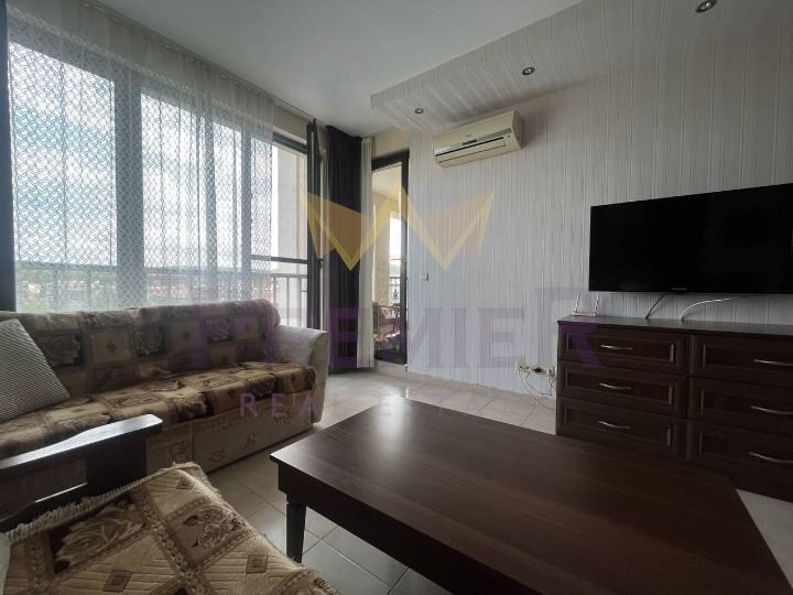 Продава се Двустаен апартамент в Созопол - 80 кв.м за 1713 €/кв.м - Снимка #2