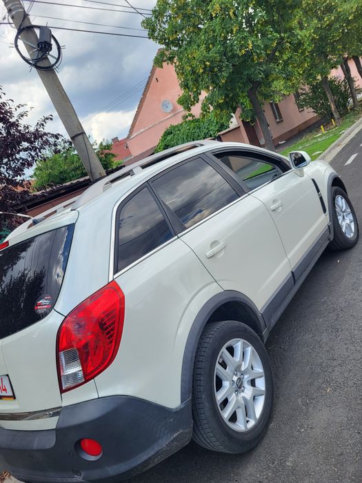 Vând opel antara 2012