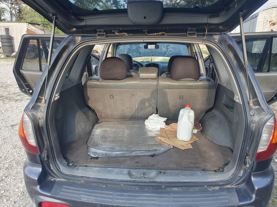 Hyundai Santa Fe на части