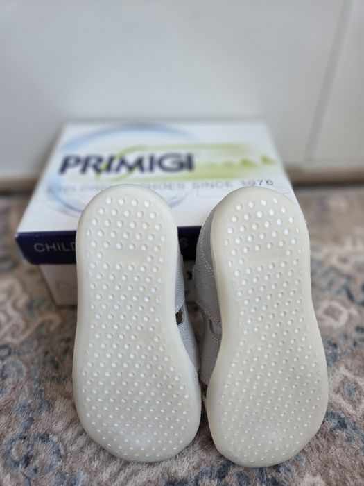 PRIMIGI №25 / Детски сандали / ЧИСТО НОВИ / естествена кожа
