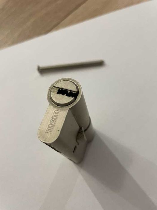 Butuc usa MCM 30-10-30