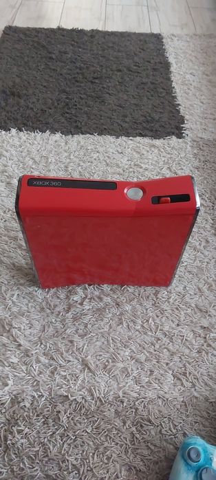 Vand xbox 360 in stare impecabila