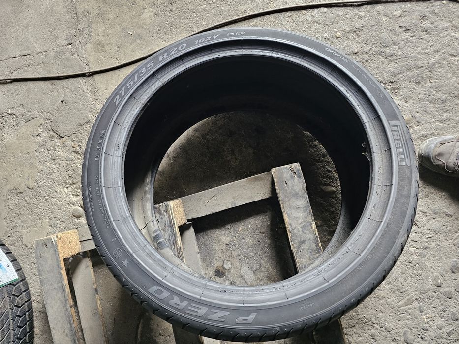 1 anvelopa vara 275 35 20 Pirelli Runflat