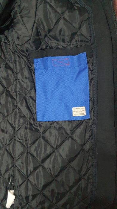 Jachetă de iarnă bărbați RVLT Revolution, cu glugă - neagră