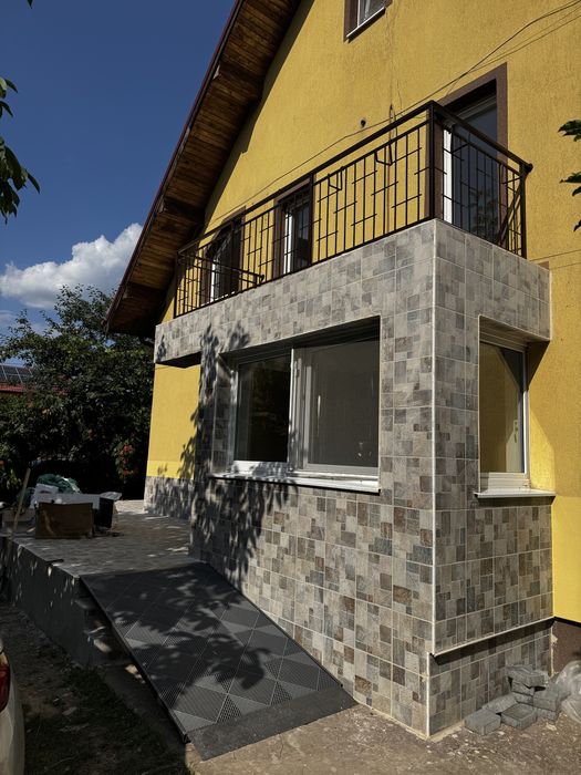 Renovare apartament/Renovare case/ renovare vile/ renovări complet/ zugrav/gresie/faianta/parchet/ Amenajare interioare/ tincuiala /usi/terasa