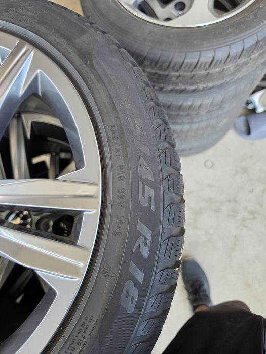 4 Броя 245/45/18 Pirelli 2x7mm 2x5mm