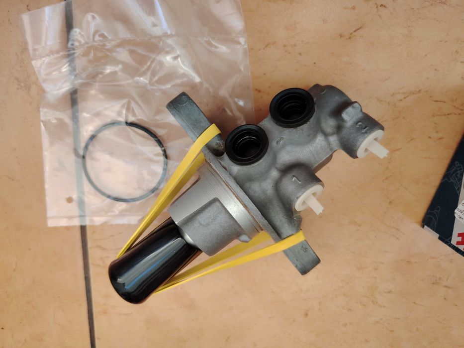 Pompa frana, ABS si stop st Renault Megane 2, pompa ambreiaj megane 3.