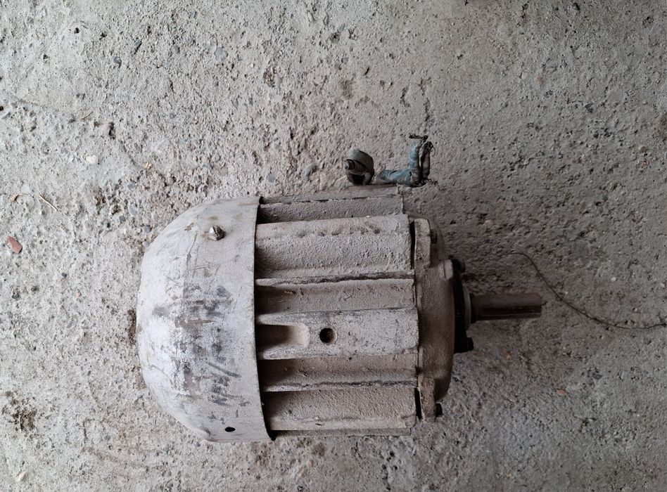 Электродвигатель