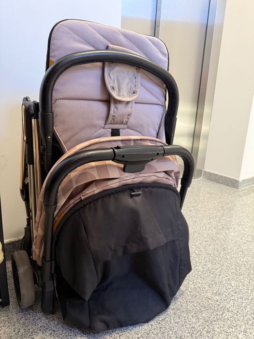 Chipolino EASY GO - Лятна количка, тегло 6,5 кг