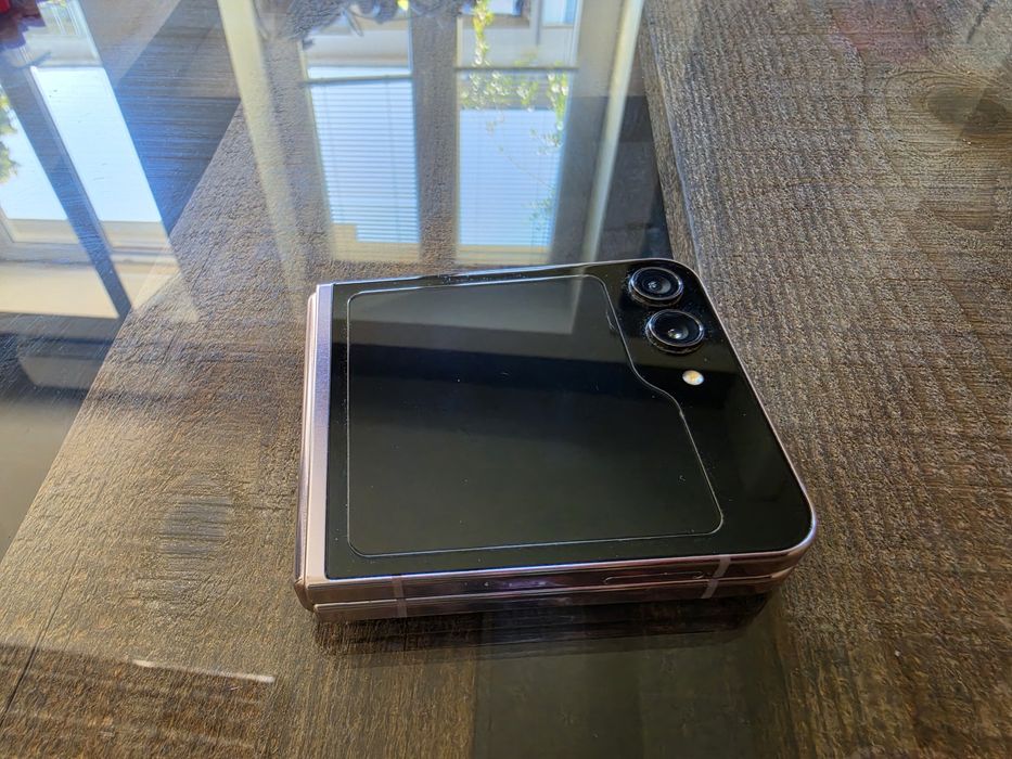 Samsung Z Flip 5 256 лилав