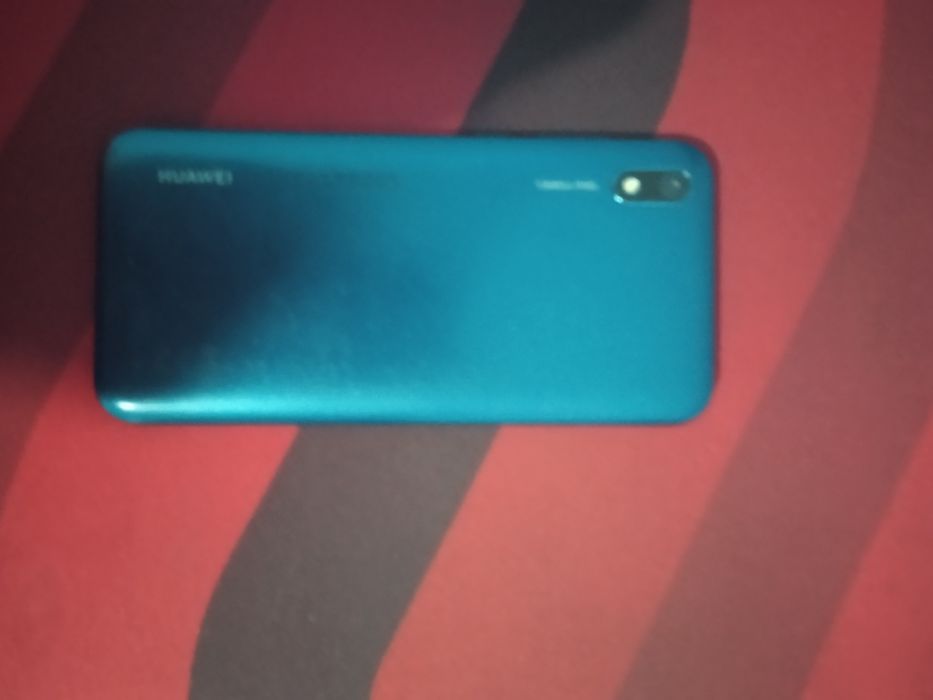 Продаю хуавей ю 5 срочно