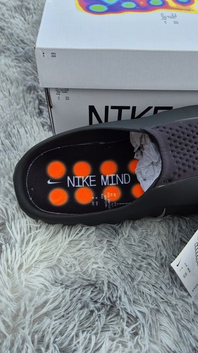 Nike Mind 001 Black Chrome 42.5