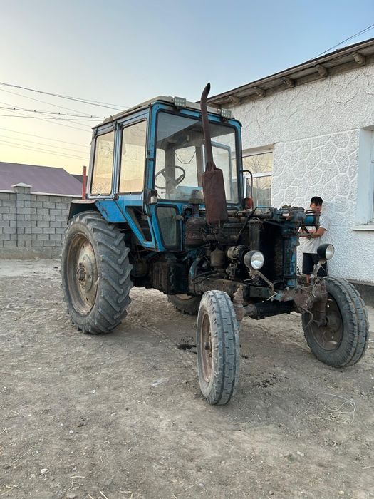 Трактор мтз 80..