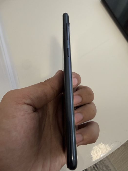 Samsung A10.