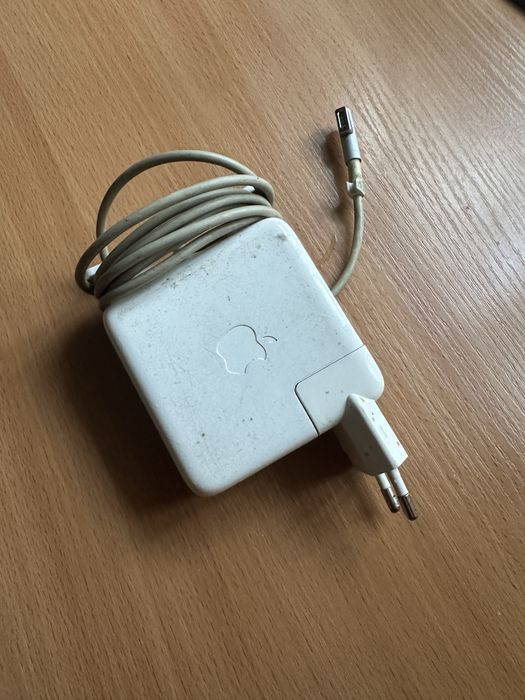 Macbook зарядка magsafe 1