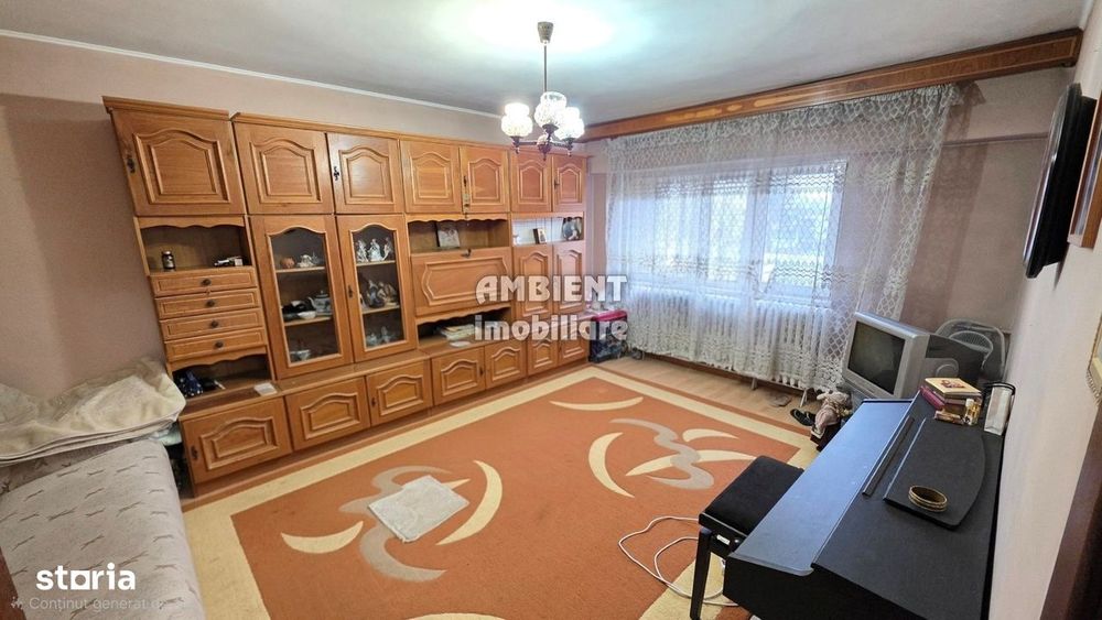 Apartament cu 4 camere, etaj 3, VASLUI zona Ultracentrală — fotografia 3