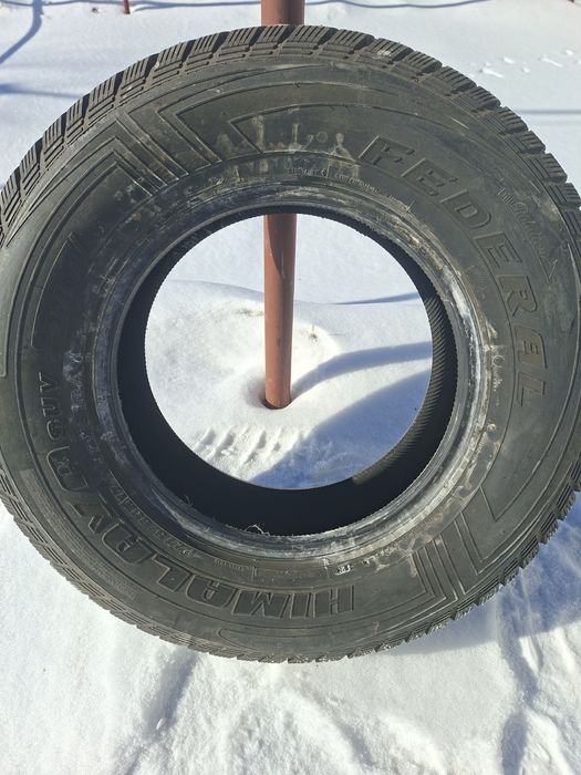 Продам шину 275/65/17