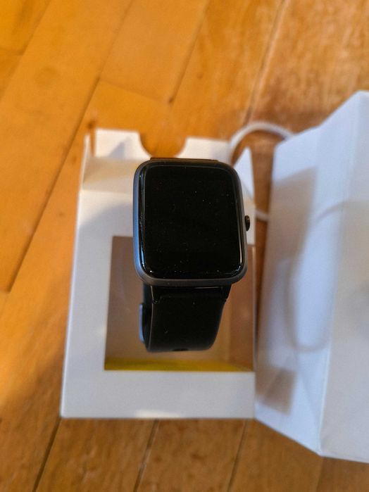 Citrea Smartwatch – елегантен дизайн, пълна кутия и аксесоари