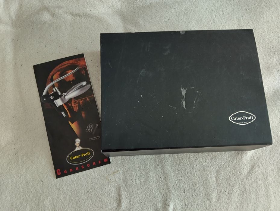 Нов тирбушон за вино

Забележки има само по кутията.