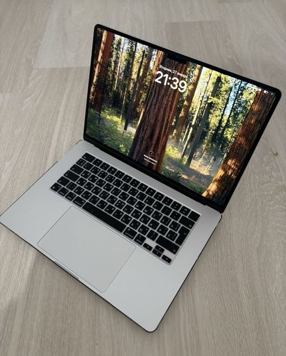 MacBook air m2 256g