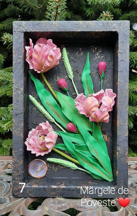 Compoziții florale din porțelan rece