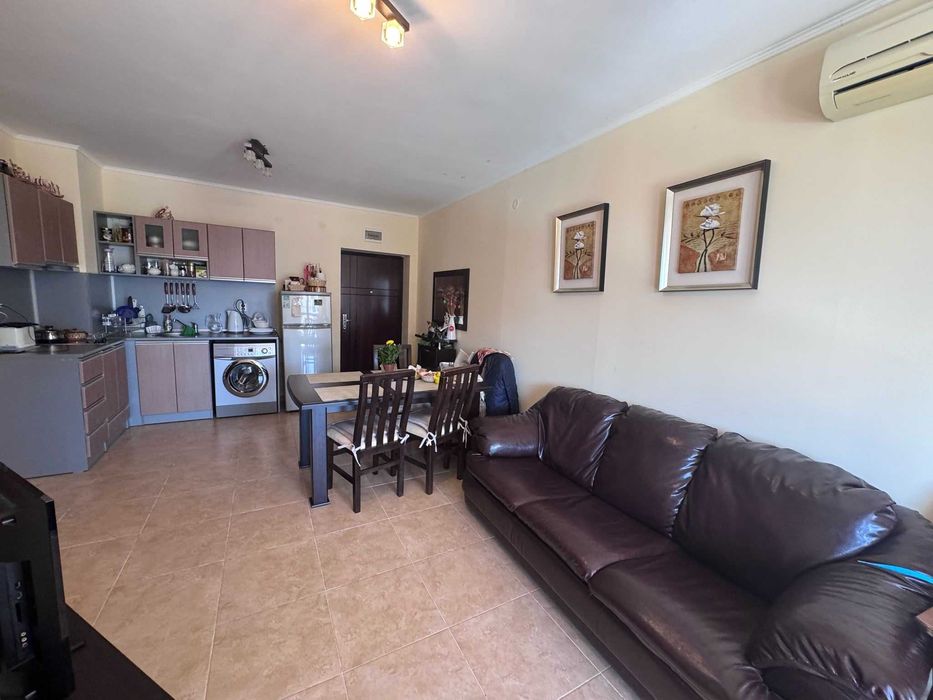 Продава се Тристаен апартамент в с. Равда, Област Бургас - 80 кв.м за 1412 €/кв.м - Снимка #1