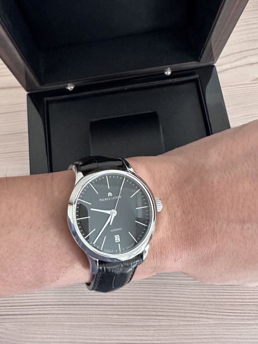 Часы Maurice Lacroix