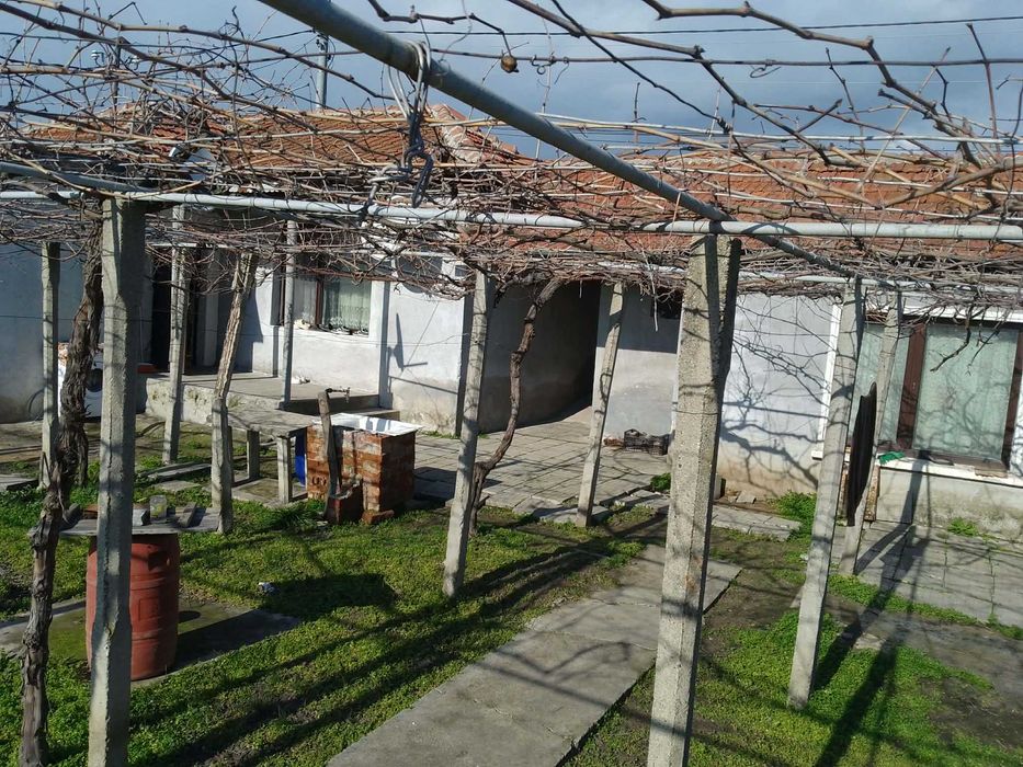 Продава се Къща в с. Пъдарско, Област Пловдив - 85 кв.м за 360 €/кв.м - Снимка #1