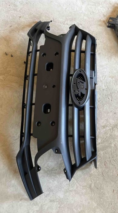 Решетка радиатора Лада гранта FL