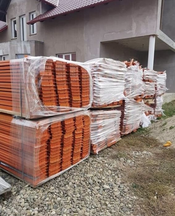 Rafturi metalice industriale