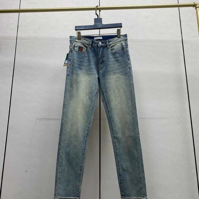 Aduc pe comanda Blugi Gucci orice model