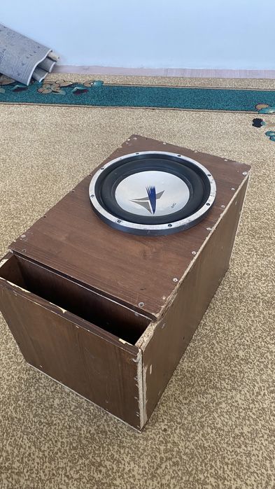 Продаётся сабвуфер