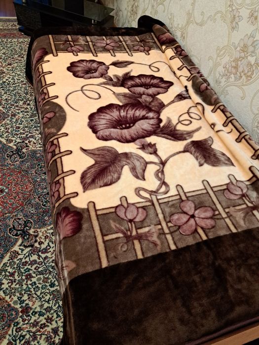 Продаётся Плед-одеяло.  Новое.