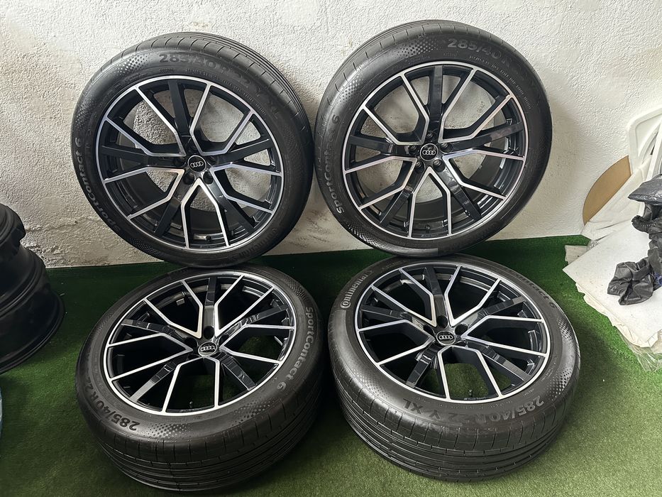 Jante Originale si Noi pentru AUDI Q8/SQ8 R 22 echipare vara